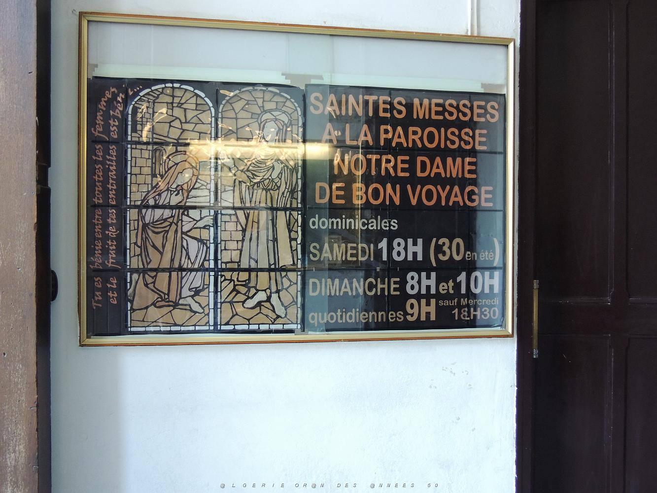 29 Entree de l'Eglise.JPG -           